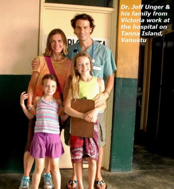 Dr. Jeff Unger and his family from Victoria work at the hospital on Tanna Island, Vanuatu - Sea Whisper's adventures © Sea Whisper