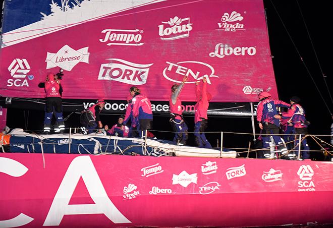 Team SCA win leg 8 Volvo Ocean Race © Rick Tomlinson / Team SCA