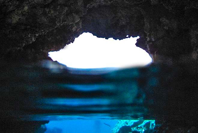 Limu Pools © Annika Thomson