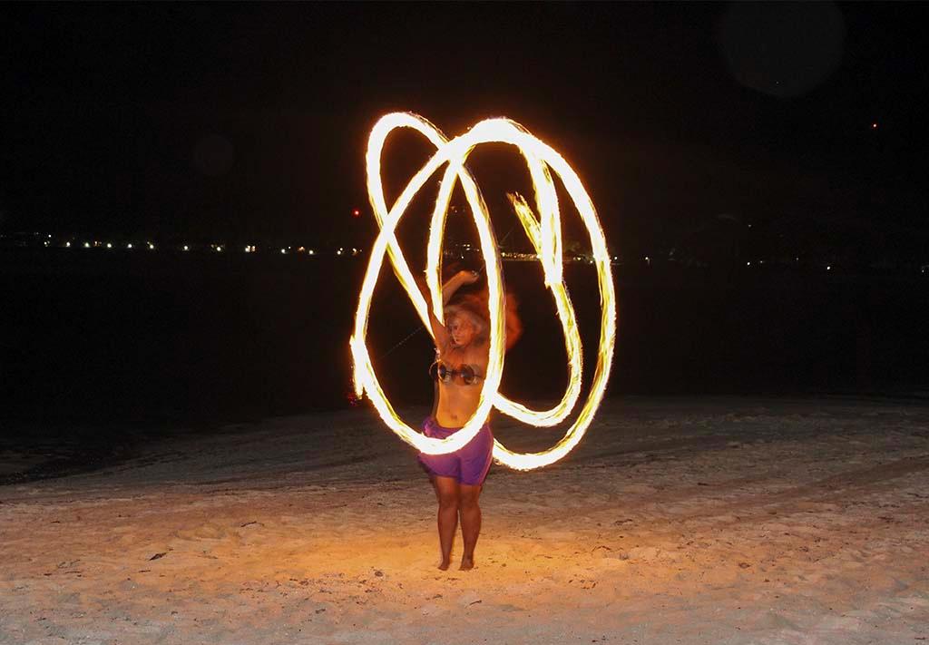 Fire Dancer © Annika Thomson