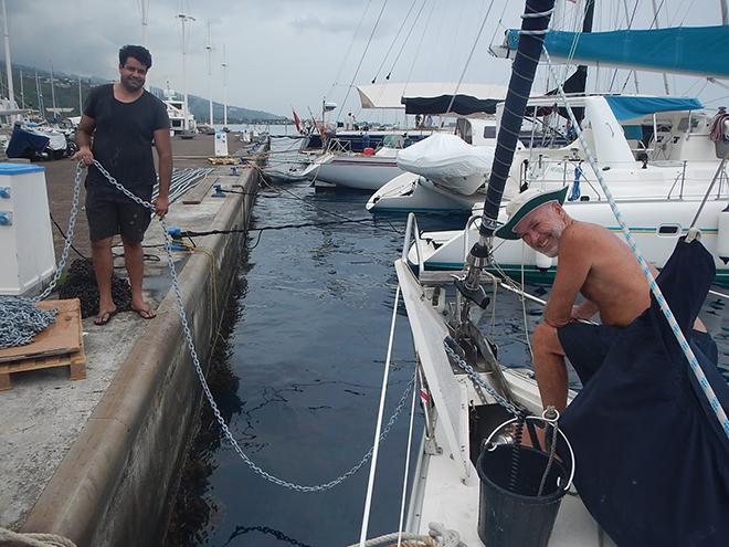 New chain coming aboard © Andrew and Clare Payne