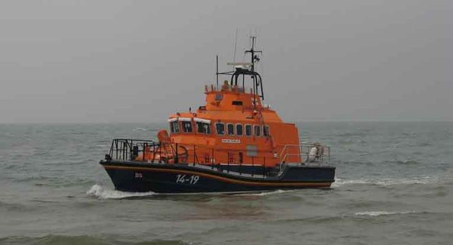 Arklow RNLI was first requested to launch their all-weather lifeboat for a 23ft yacht was in difficulty somewhere near Arklow Bank © RNLI