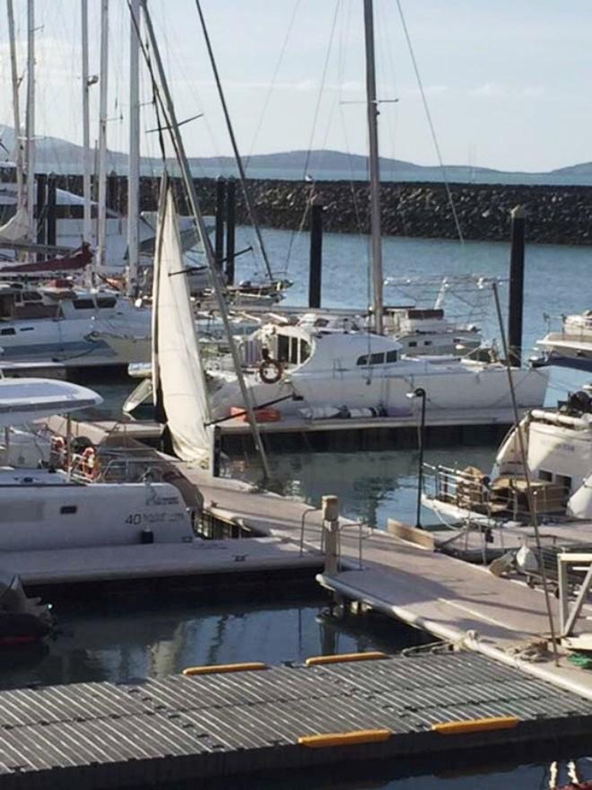 Bluewater 400 'Leyla' survives Cyclone Debbie © Wayne and Heather Reed