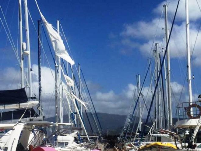 Bluewater 400 'Leyla' survives Cyclone Debbie © Wayne and Heather Reed