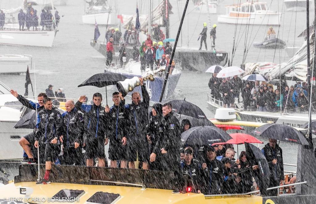 Emirates Team New Zealand Parade in Viaduct Harbour in Auckland © ETNZ/Carlo Borlenghi