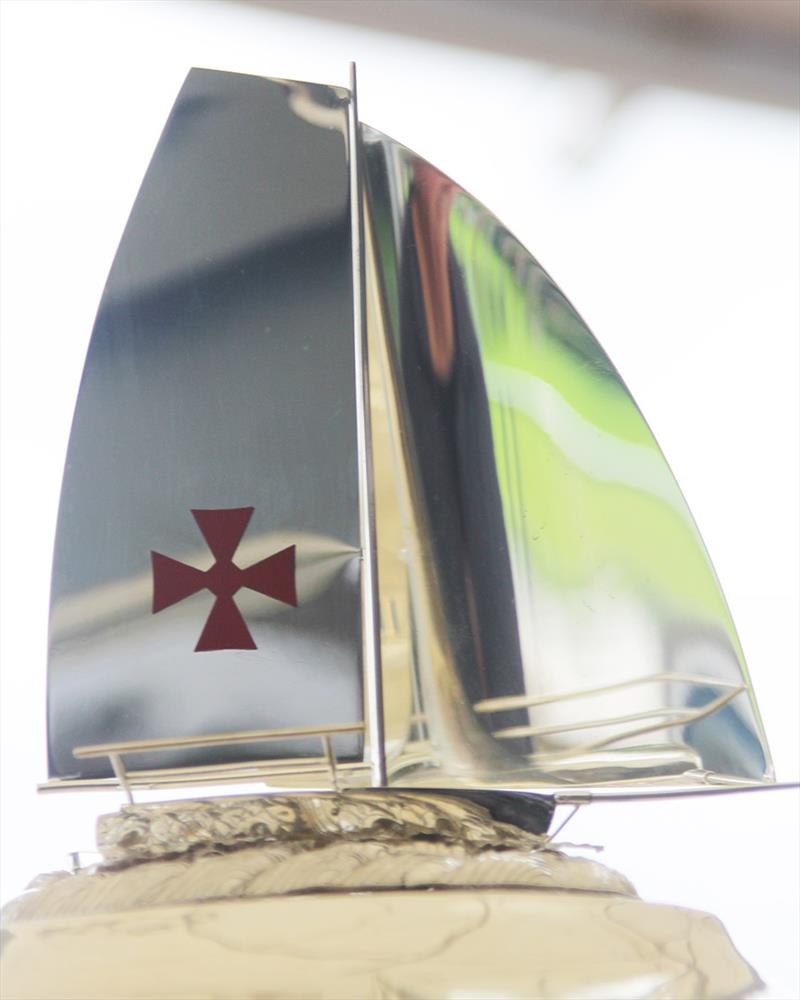New top for the Mark Foy trophy - photo © Frank Quealey