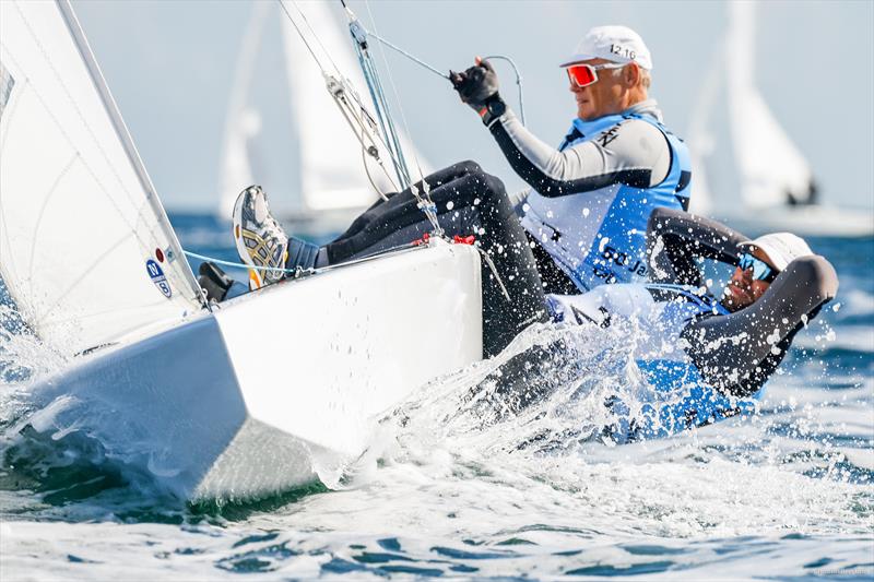 Despite the tough battle with Kohlhoff/Burzinski and the penalty points, Jörgen Schönherr/Markus Koy prevailed in the Stars. - photo © www.segel-bilder.de