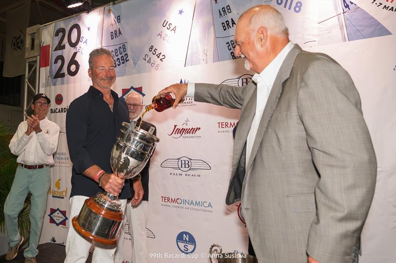 Eddie Cutillas, Bacardi USA pours the traditional bottle into the Bacardi Cup - photo © Anna Suslova