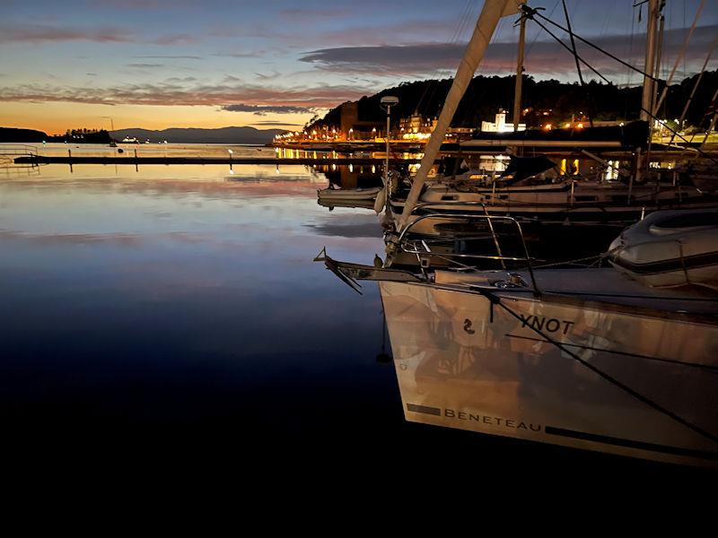 Stoneways' Marine Amateur Photographer of the Year 2022: Mark Goodger - October - photo © Mark Goodger