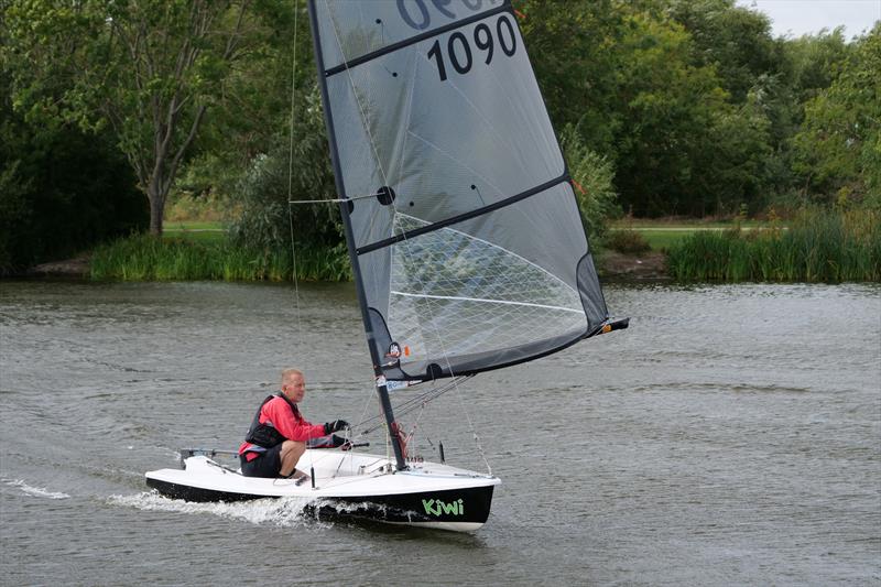 Noble Marine Supernova Travellers Series at Emberton Park - photo © John Williams