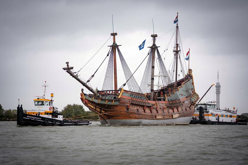 Batavia in Amsterdam - Damen Shiprepair Amsterdam - photo © Ovv van Aalst Fotografie