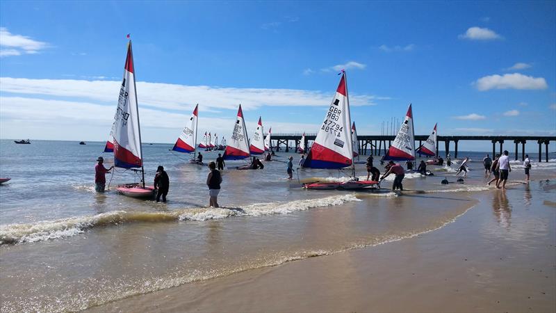 Topper National Series 6 at Lowestoft - photo © Christopher Woodard