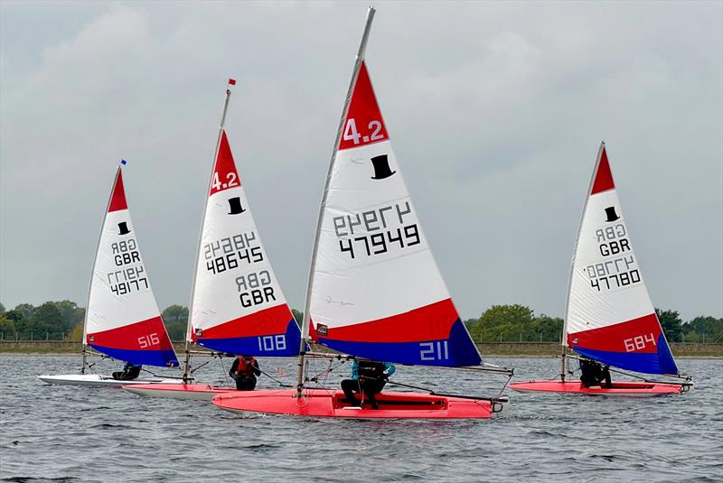 Event winner Sam Dence leads two 4.2s and Jack Taylor in a 5.3 - South East Topper series at Island Barn for the Tom Howard Trophy - photo © Chloe Tollit