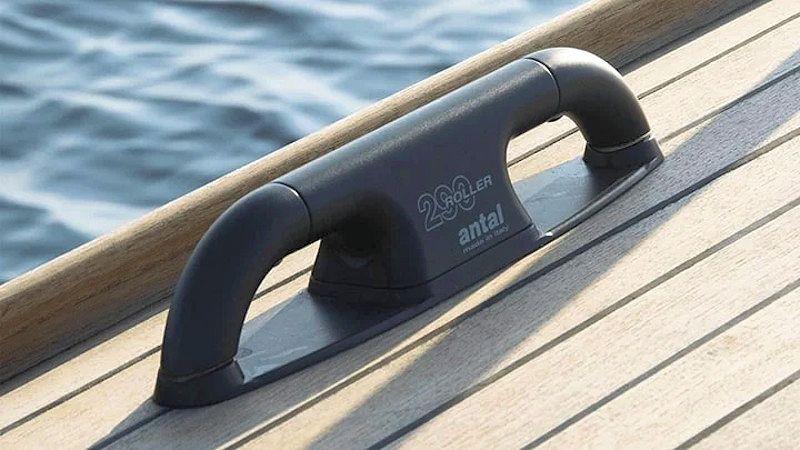 Antal Roller Cleat – A Sleek Solution for Mooring - photo © Antal