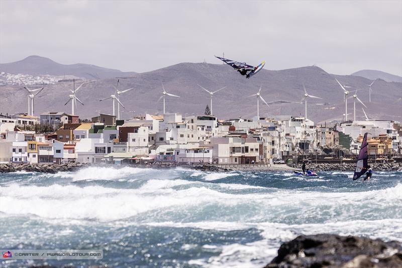 Ricardo Campello fights back for sixth on day 2 of the Gran Canaria Gloria Windsurf World Cup - photo © John Carter